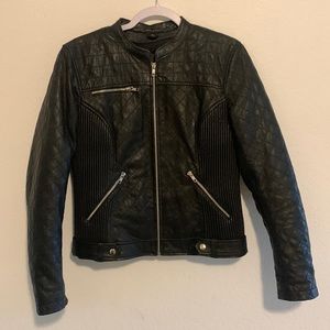 Genuine leather jacket, Medium fit (tag says Large)